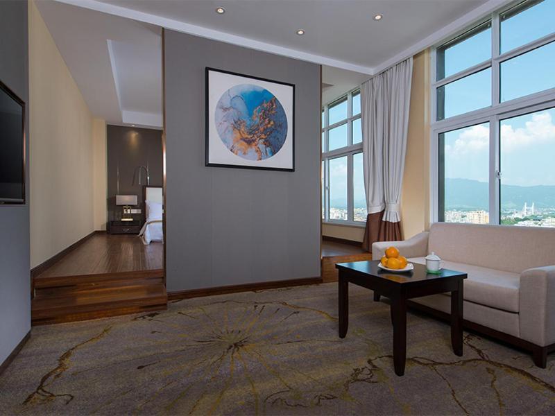 Vienna International Hotel Diecai Wanda High Speed ​​Rail Station Quế Lâm Ngoại thất bức ảnh